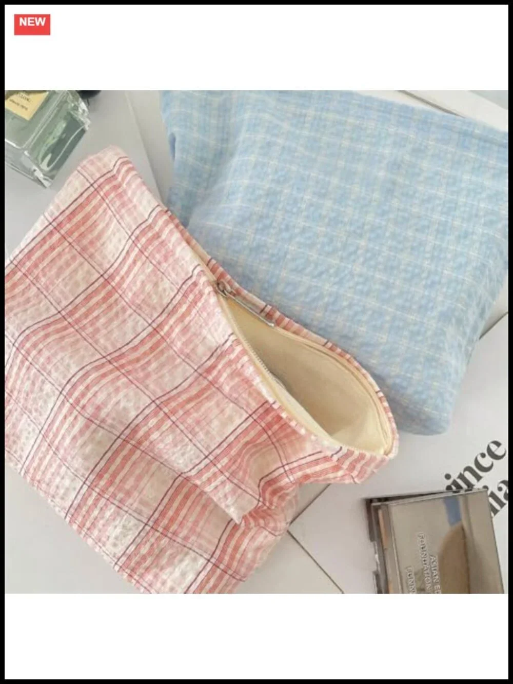 Large Cotton Canvas Makeup Bag with Zipper for Travel - Checkered Design
